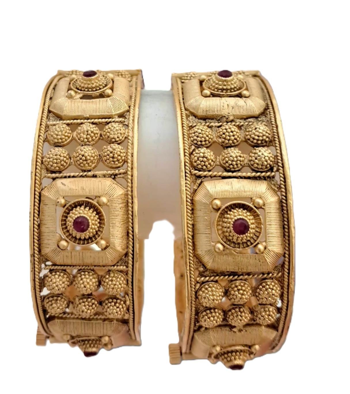 Ruby gold